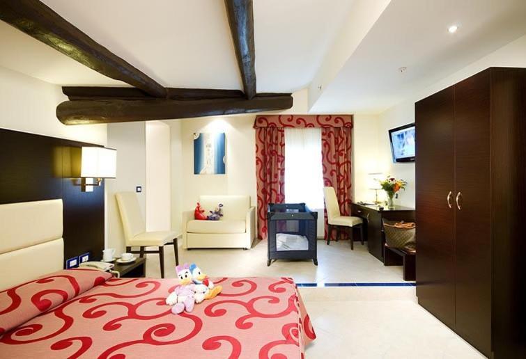 Hotel Anglo Americano Рим Экстерьер фото