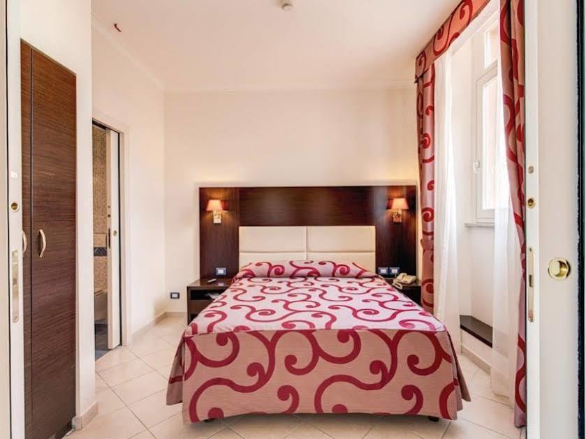 Hotel Anglo Americano Рим Экстерьер фото